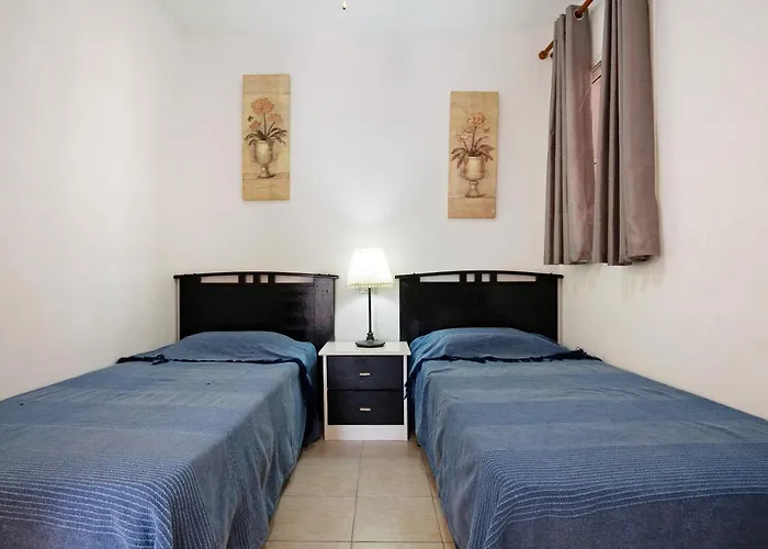 Beautiful 3 Bed Appartement *